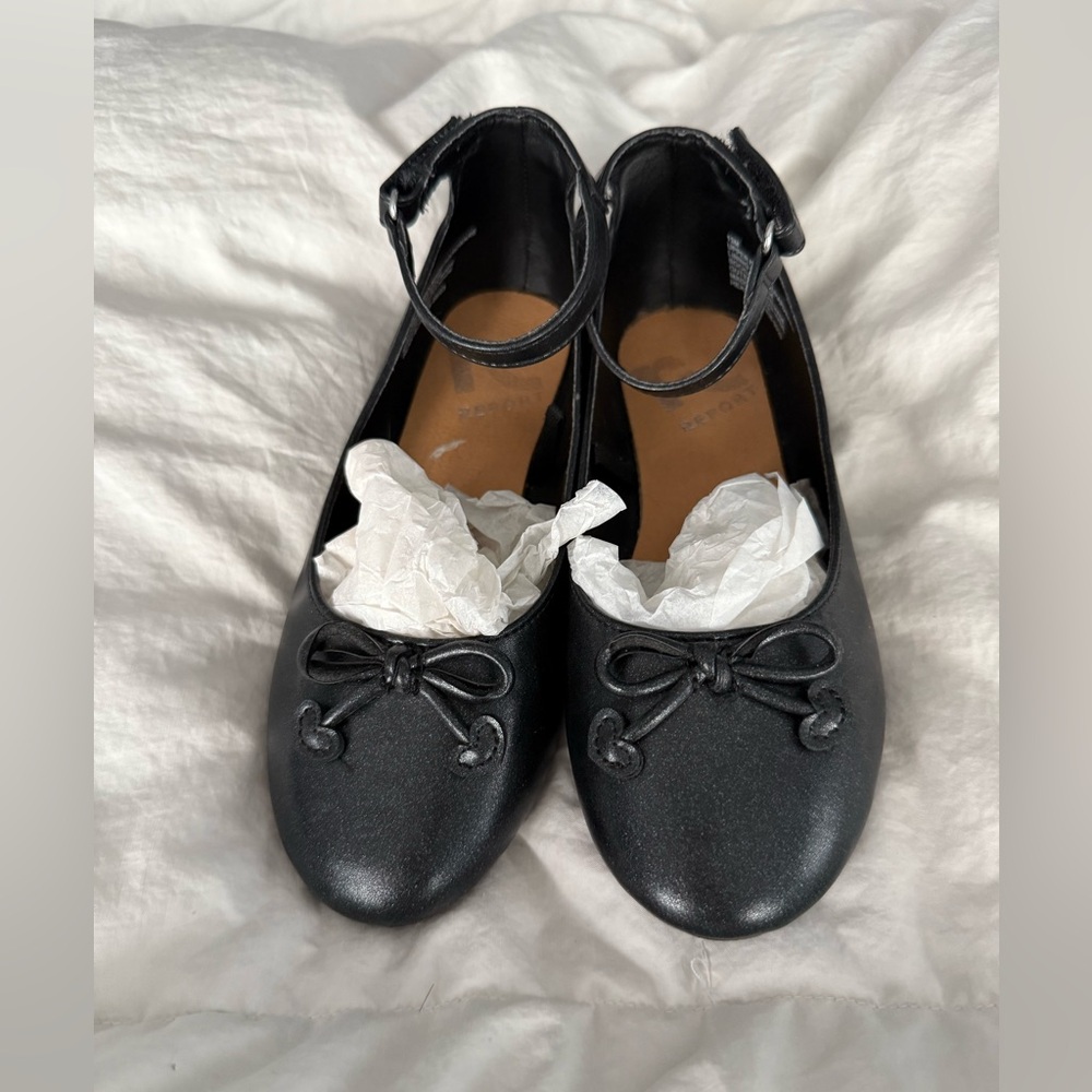 Report Black Ballet Flats with Bow - Picture 4 of 6
